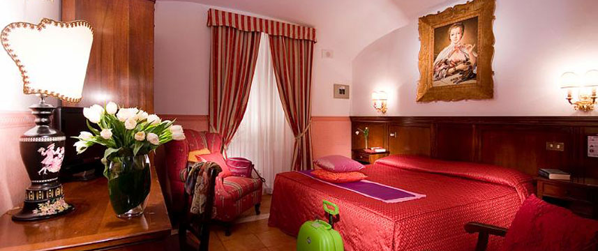 Hotel des Artistes - Double Room Hotel des Artistes - Double Room